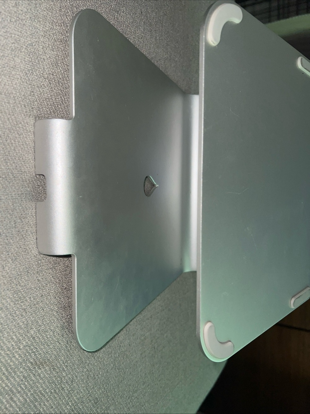 Rain Design mStand laptop stand. - Picture 6 of 7